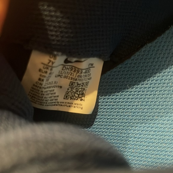 Nike Air Max INTRLK LITE - size 7Y- color:Mystic Navy, White, Bleu Marine Mystic - Picture 6 of 9